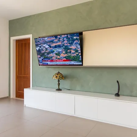Marela Apartment *